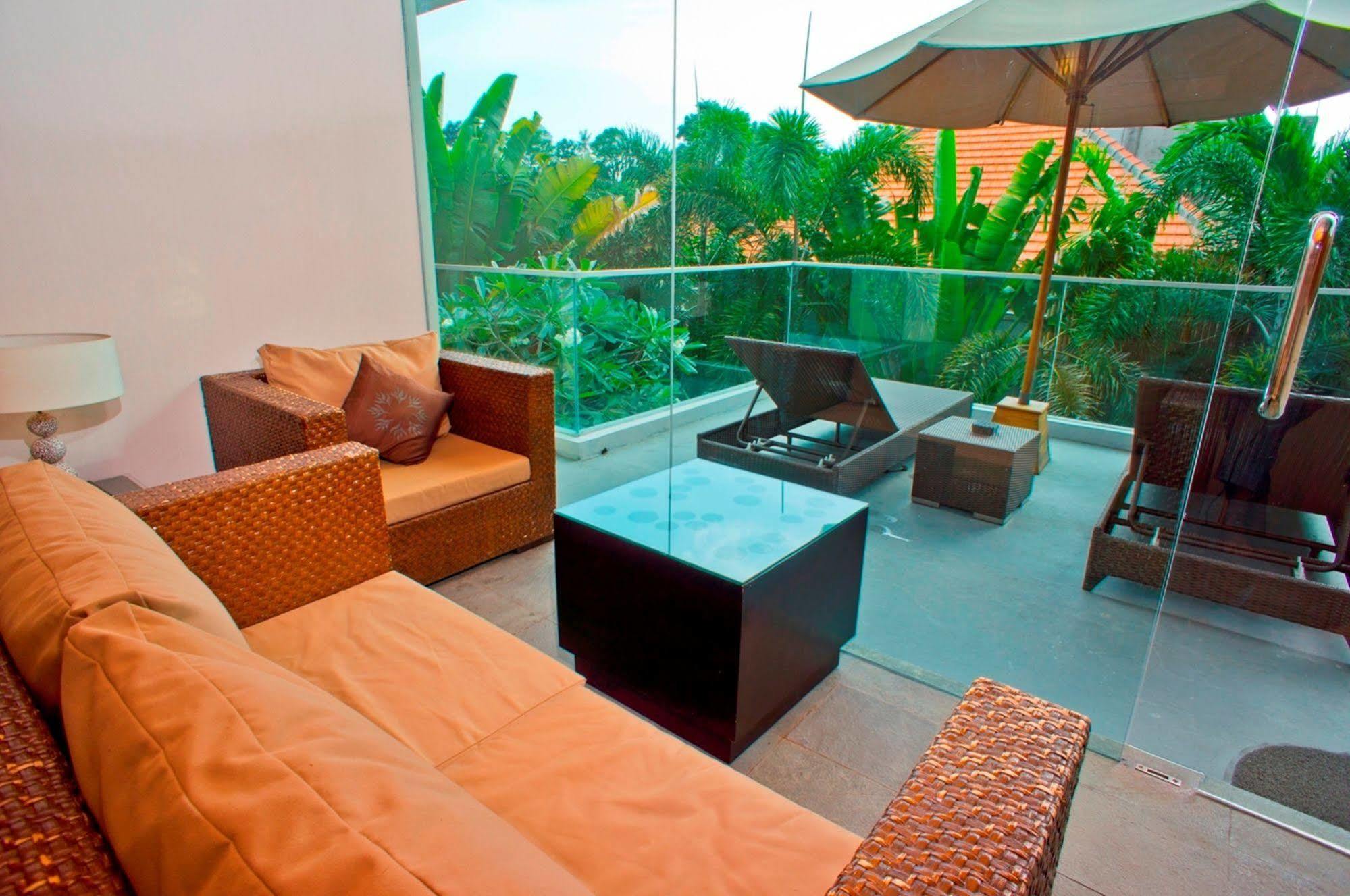 Villa Travis Seminyak  Ngoại thất bức ảnh
