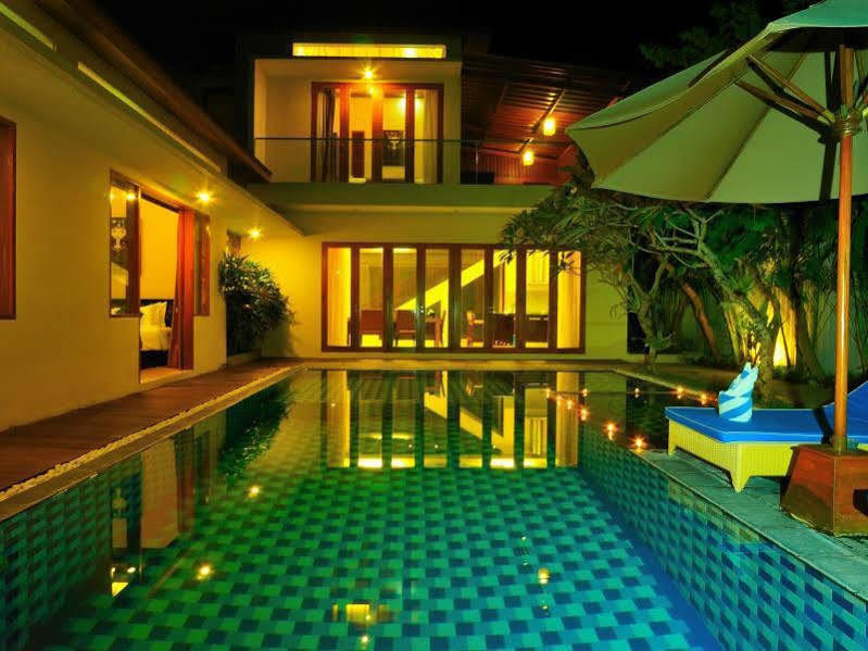 Villa Travis Seminyak  Ngoại thất bức ảnh