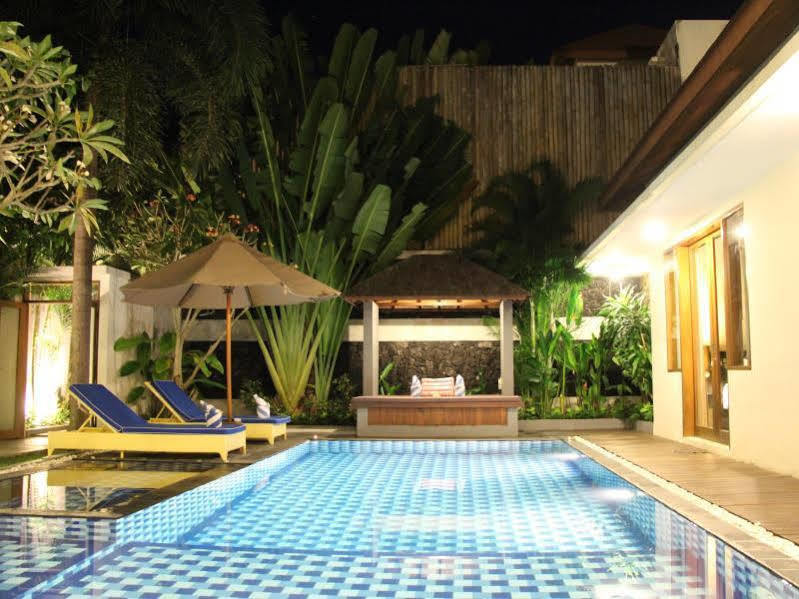 Villa Travis Seminyak  Ngoại thất bức ảnh